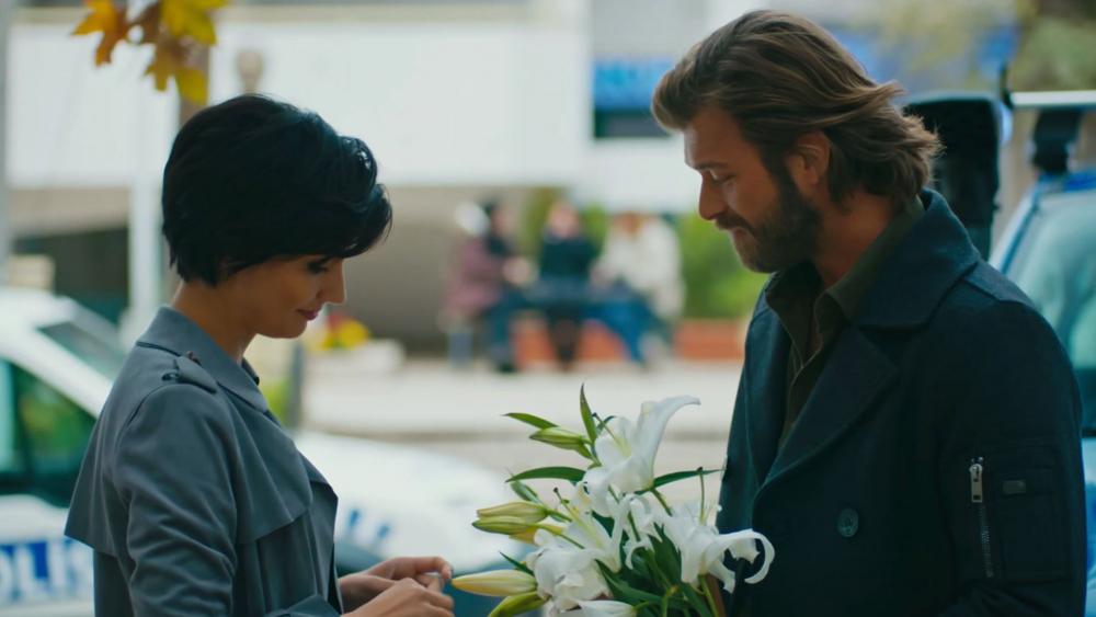 Cesur ve Güzel undefined