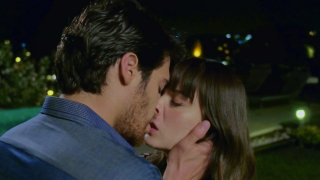 Dolunay 7. Bölüm - Nazlı Ferit Yakınlaşma