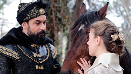 Kalbimin Sultanı 8. Bölüm