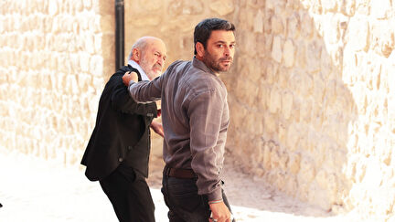 Uzak Şehir 2. Sezon 37. Bölüm